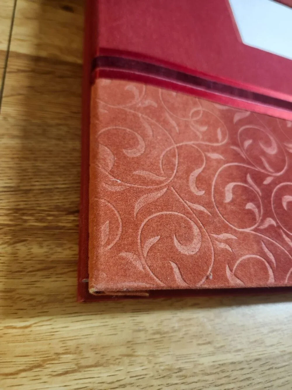 New Seasons Scrapbook Christmas Theme Red Textured Cover 12x12
